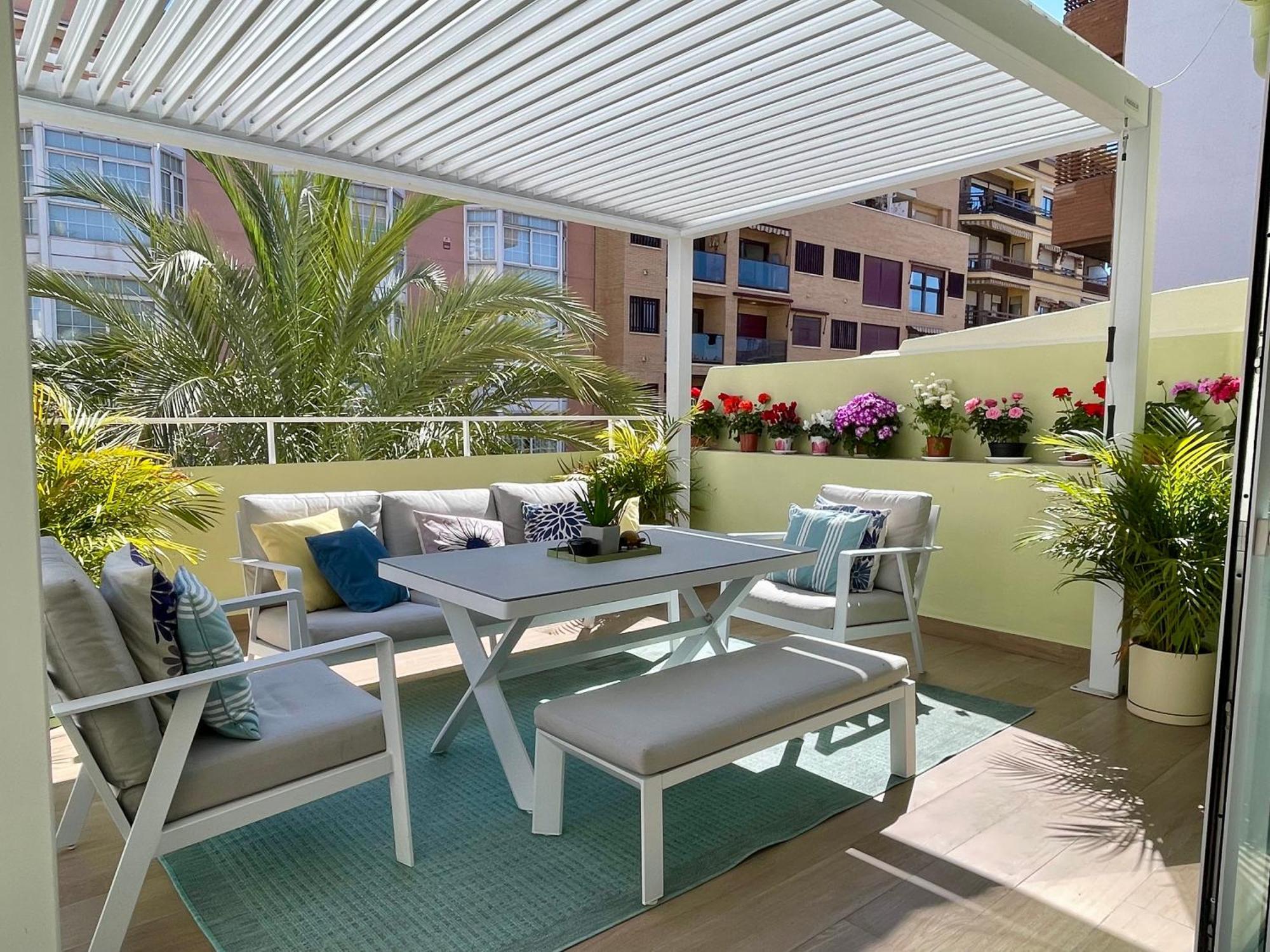 Gran Atico Con Terraza En El Centro De 阿利坎特 外观 照片